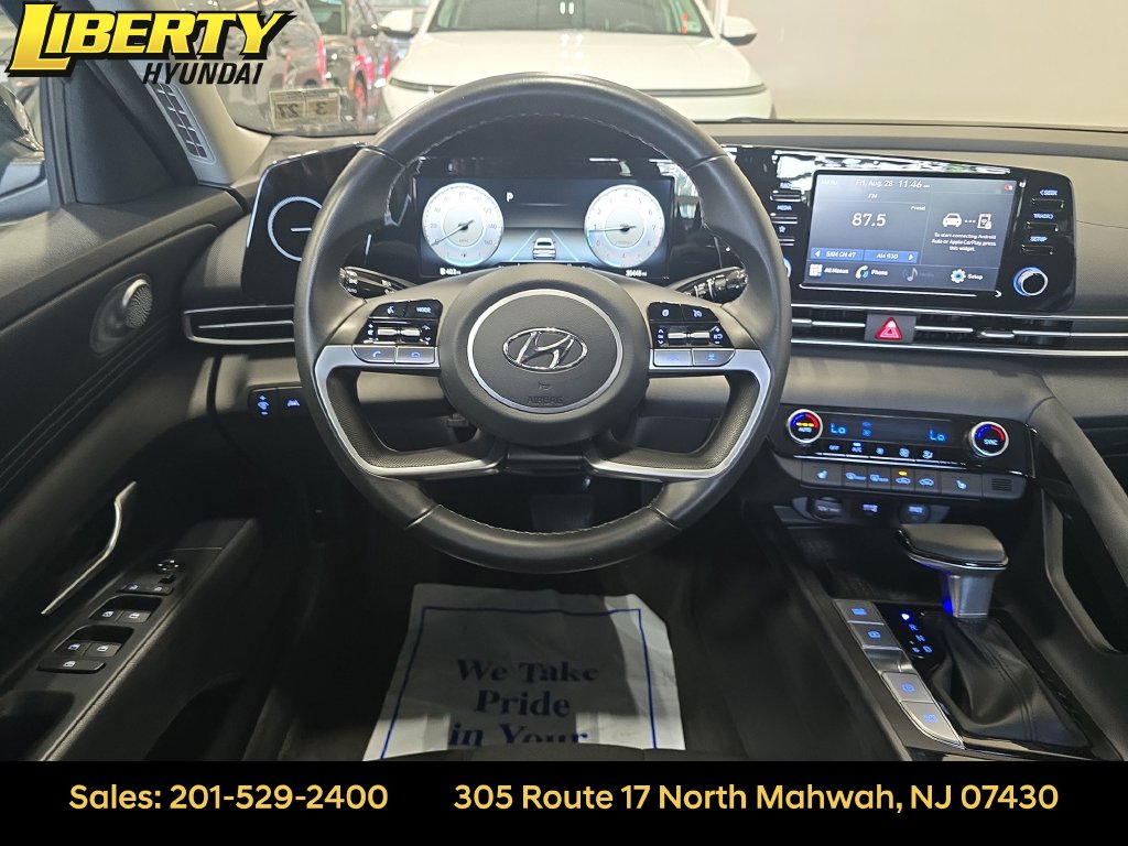 2022 Hyundai Elantra SEL - Photo 13