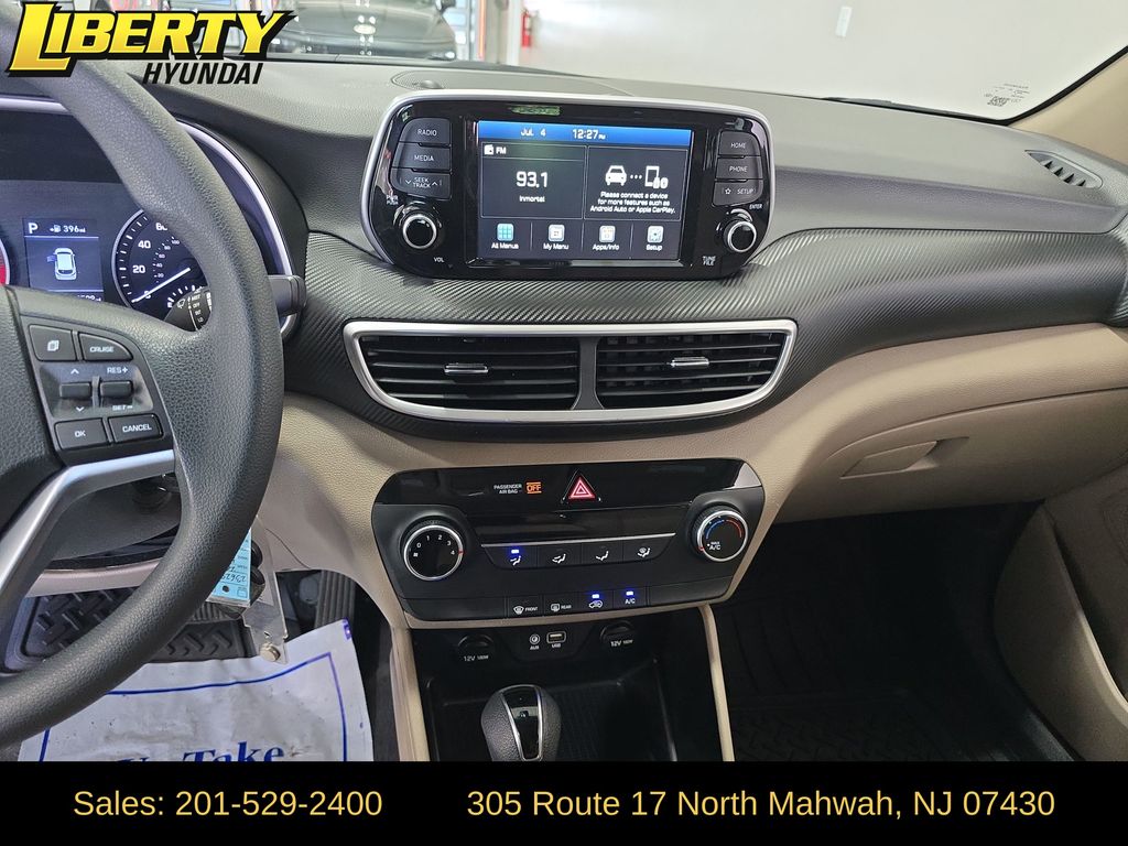 2021 Hyundai Tucson SE - Photo 17