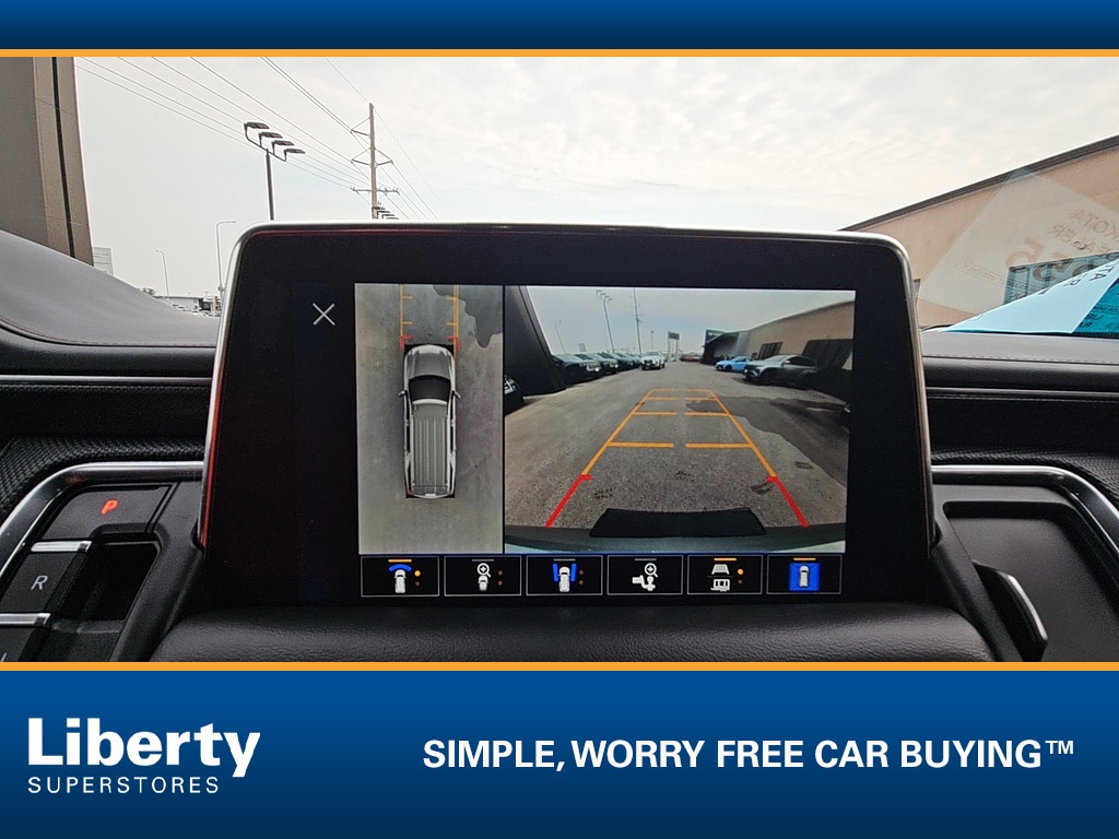 2024 Chevrolet Suburban RST - Photo 13