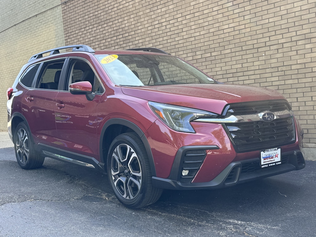 Used 2023 Subaru Ascent Limited 8-Passenger SUV