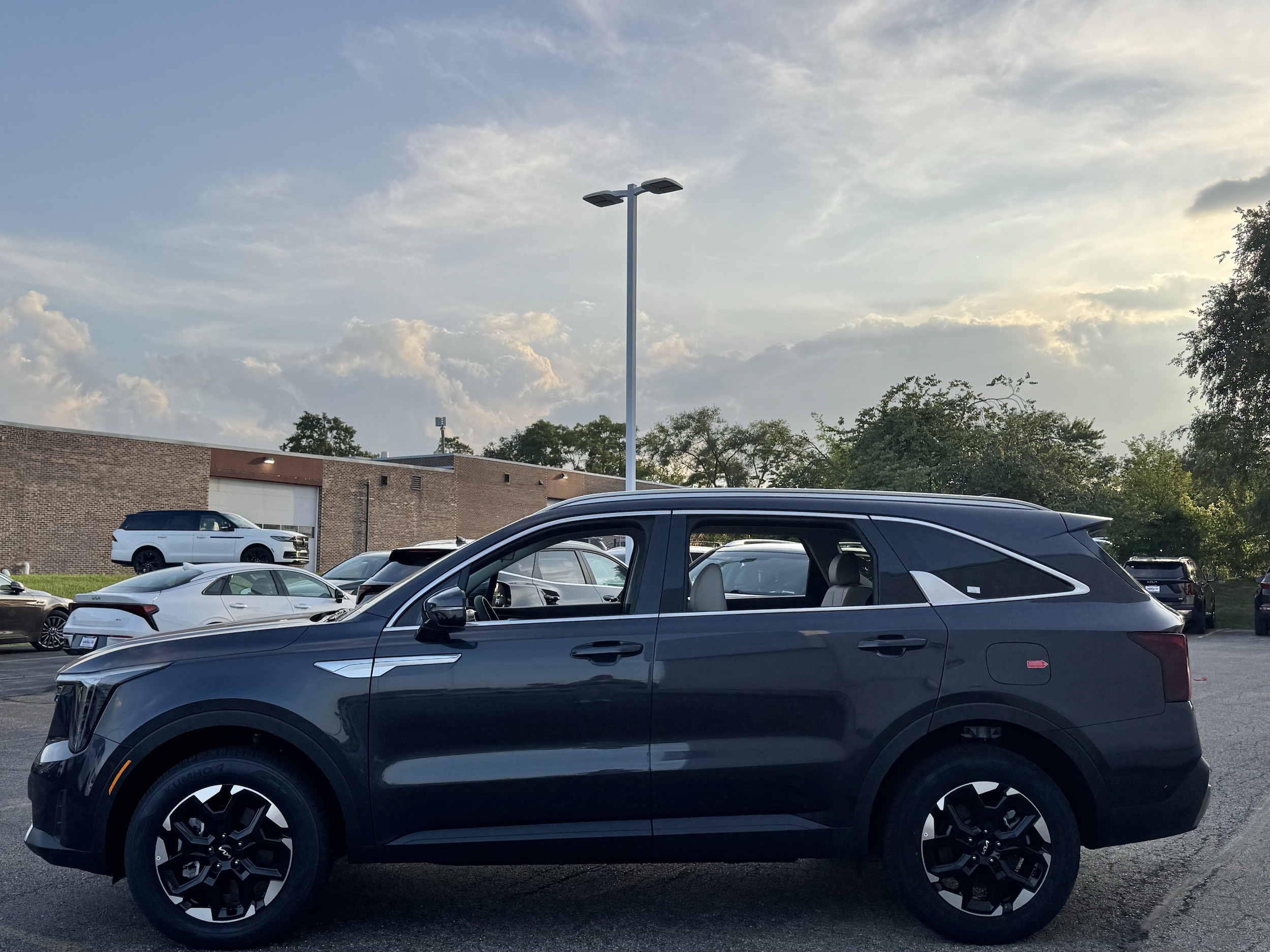 2026 Kia Sorento S - Photo 31