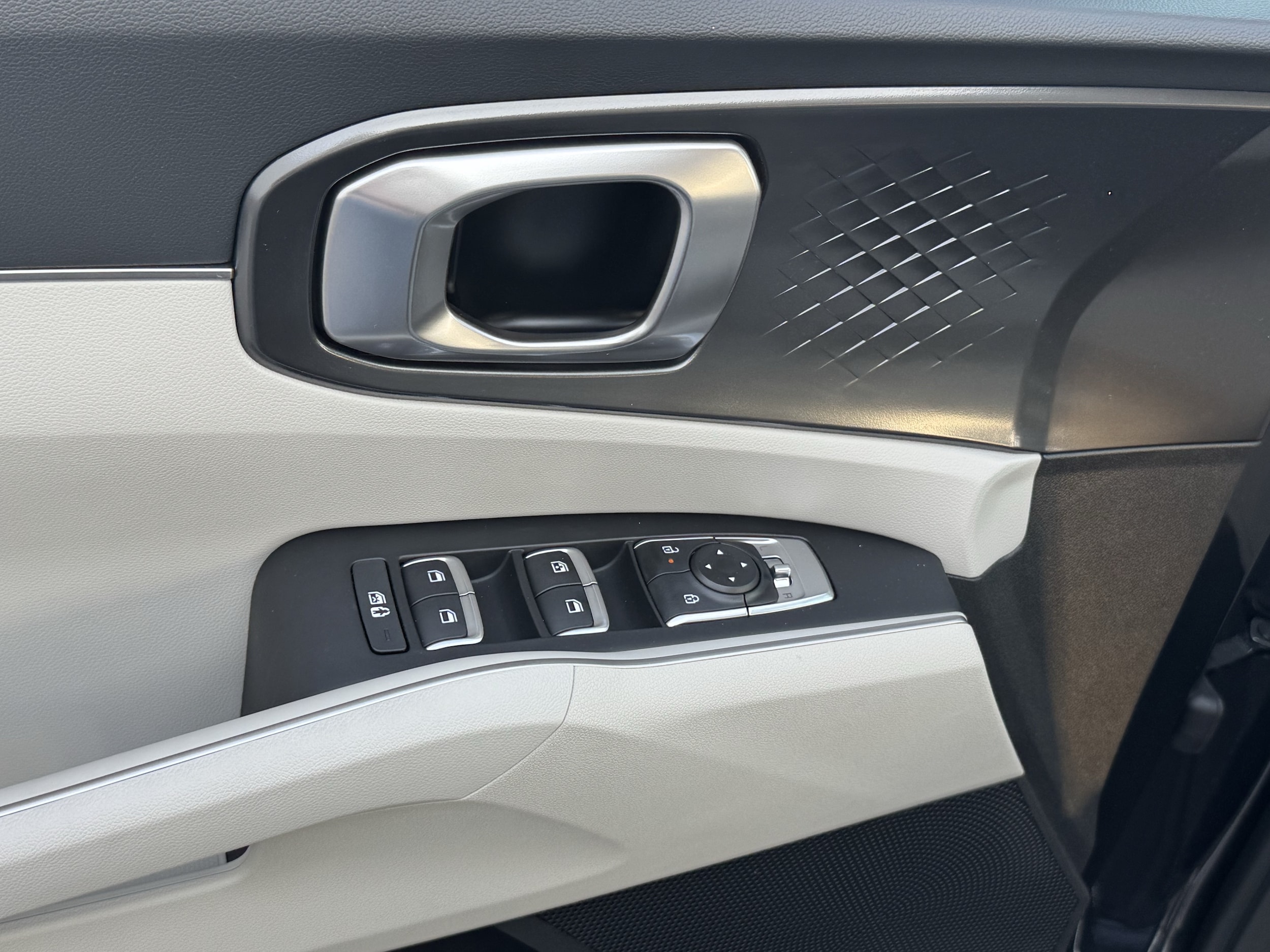 2026 Kia Sorento S - Photo 12
