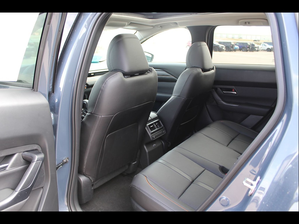 2026 Mazda CX-50 Premium Plus - Photo 16