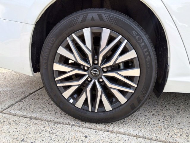 Used 2025 Nissan Altima 2.5 SV Sedan