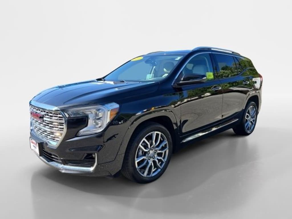 Used 2022 GMC Terrain Denali SUV