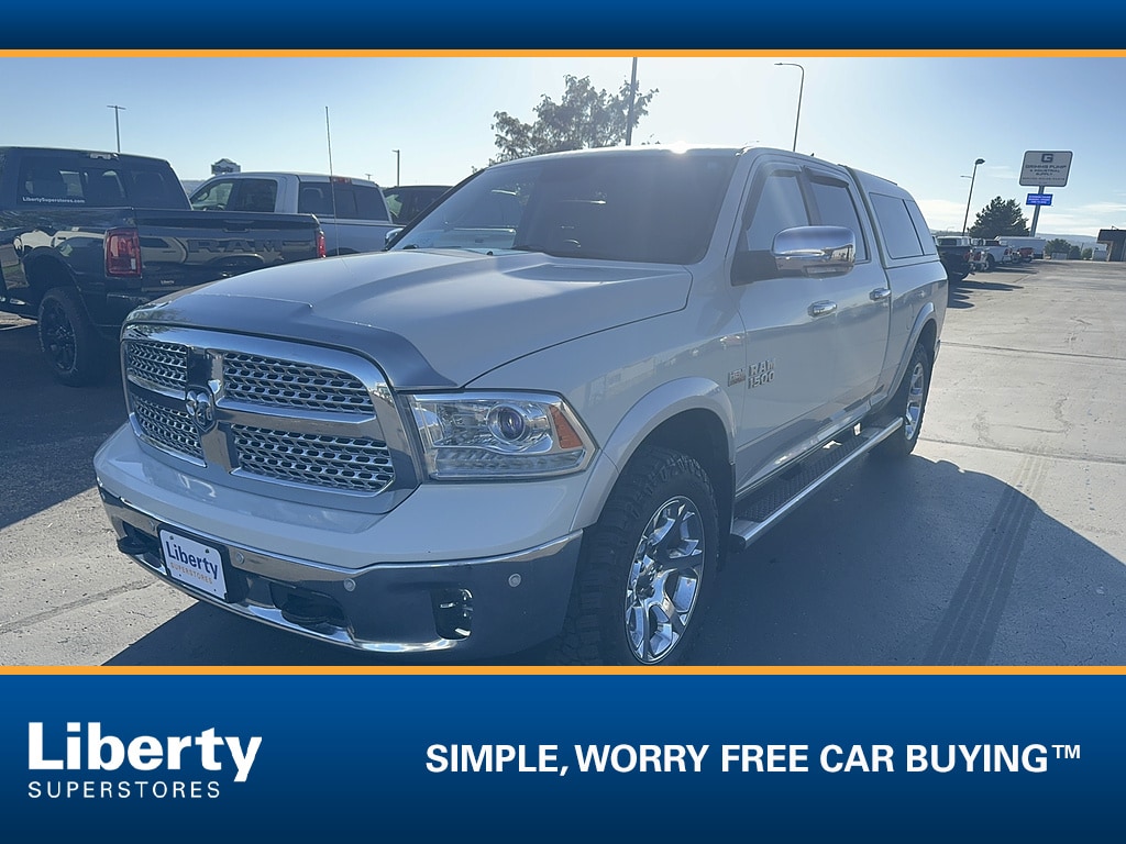 2017 RAM 1500 Pickup Laramie