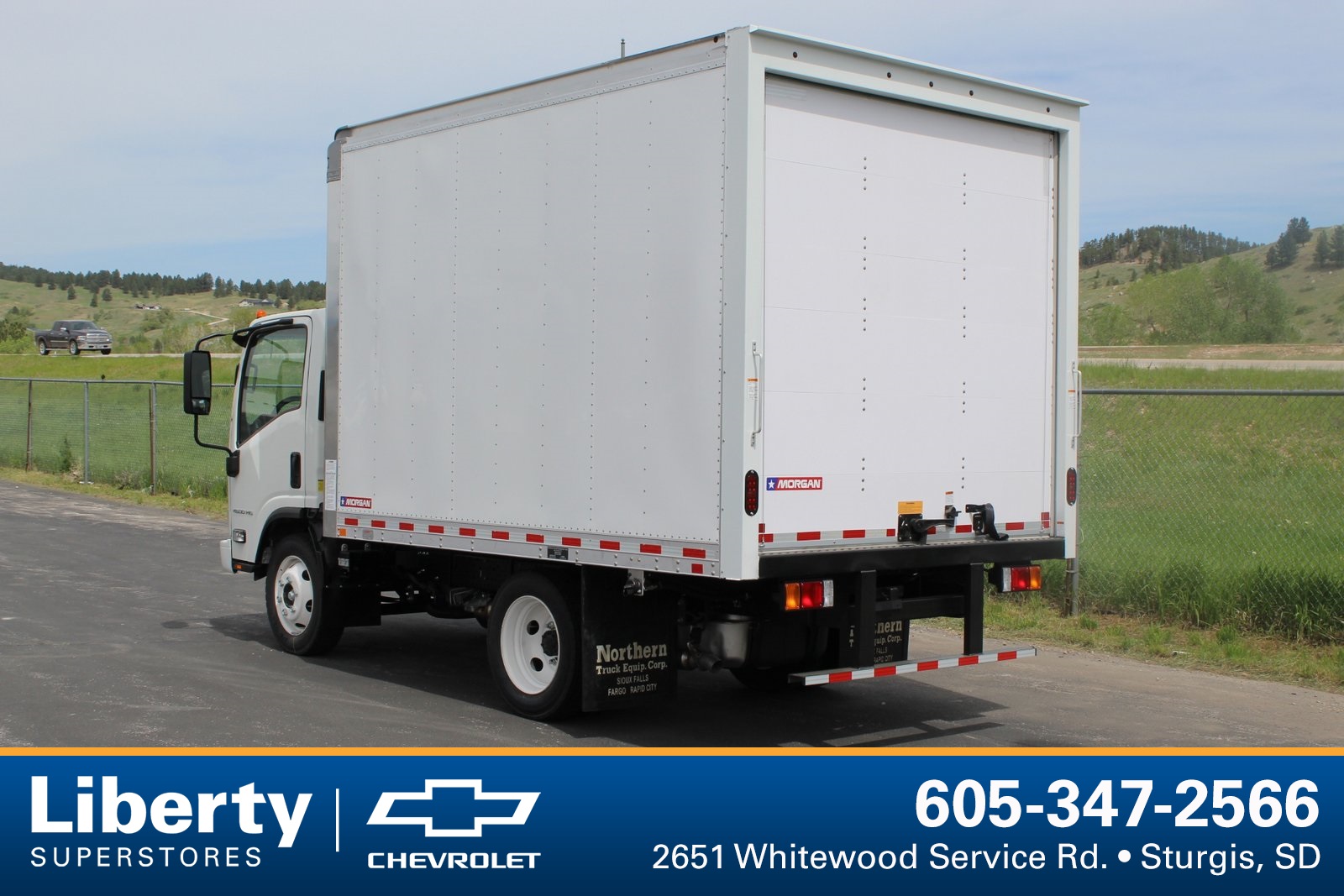 New 2025 Chevrolet 4500 HG LCF Gas 109" Wheelbase Truck Regular Cab
