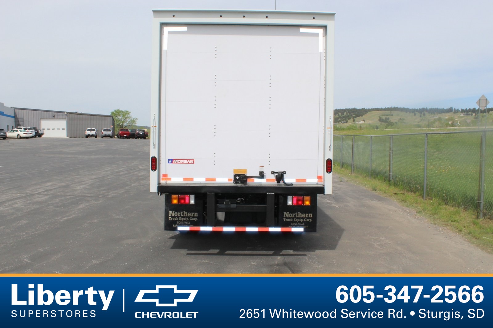 New 2025 Chevrolet 4500 HG LCF Gas 109" Wheelbase Truck Regular Cab