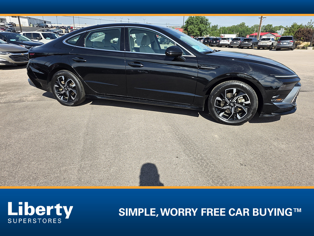 Used 2024 Hyundai Sonata SEL Sedan