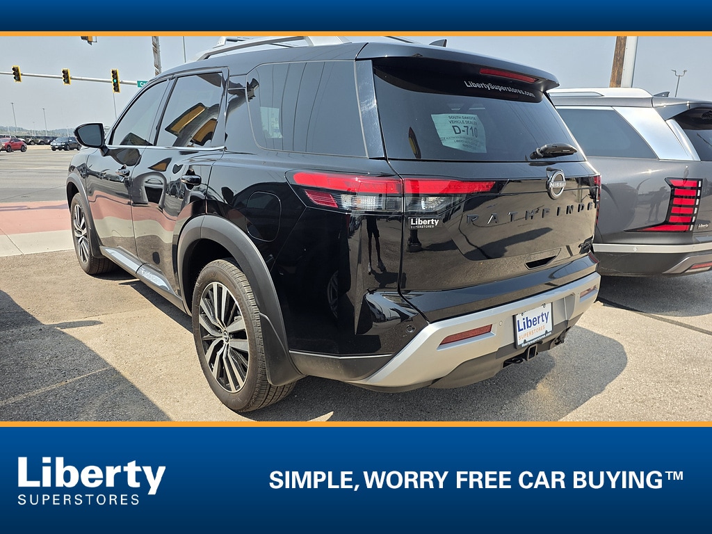 Used 2025 Nissan Pathfinder Platinum SUV