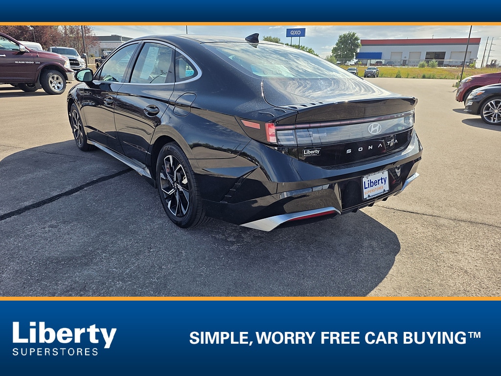 Used 2024 Hyundai Sonata SEL Sedan