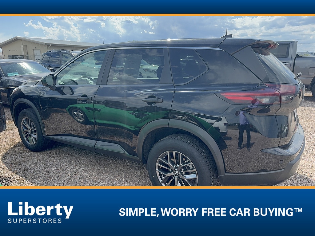 Used 2024 Nissan Rogue S SUV