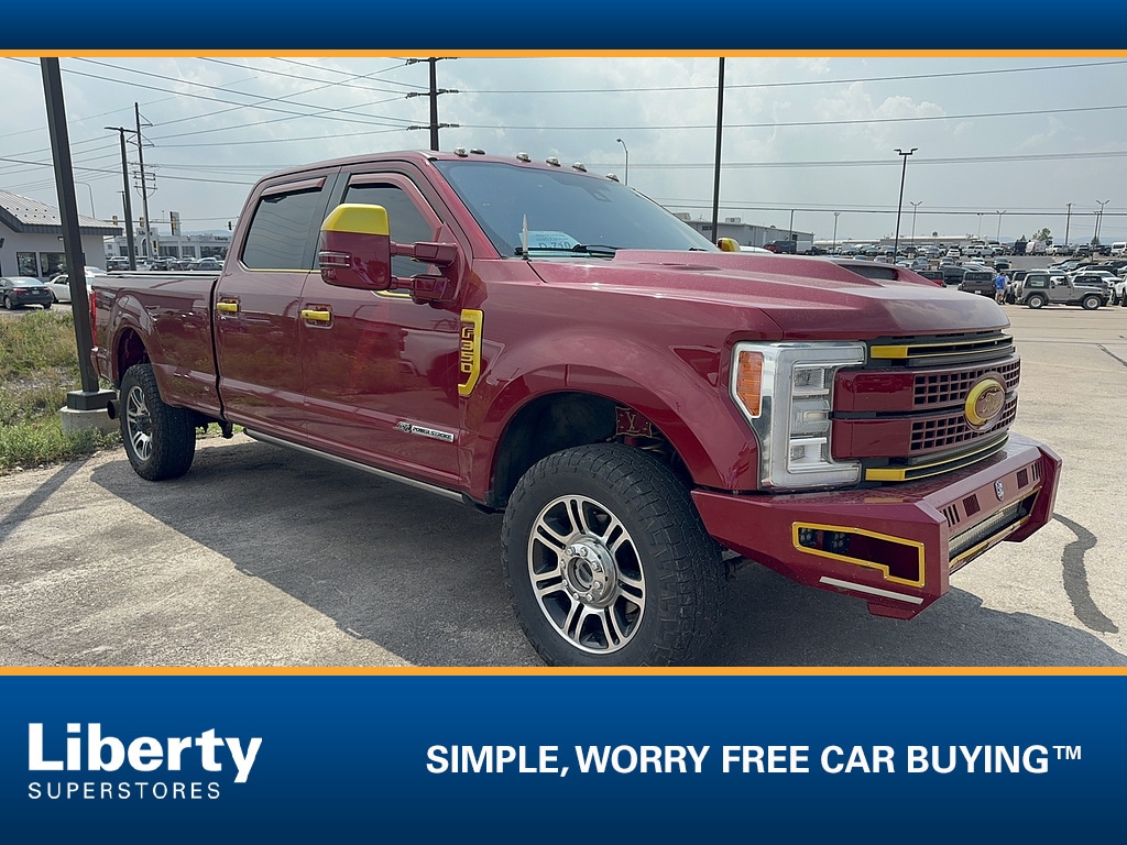 Used 2017 Ford Super Duty F-350 SRW Platinum Truck Crew Cab
