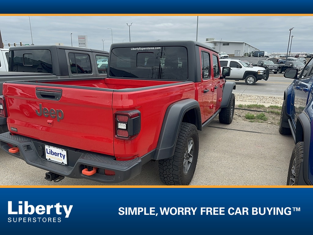 Used 2024 Jeep Gladiator Mojave Truck Crew Cab
