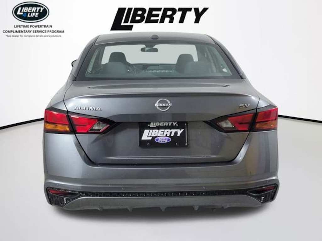 Used 2024 Nissan Altima 2.5 SV Sedan
