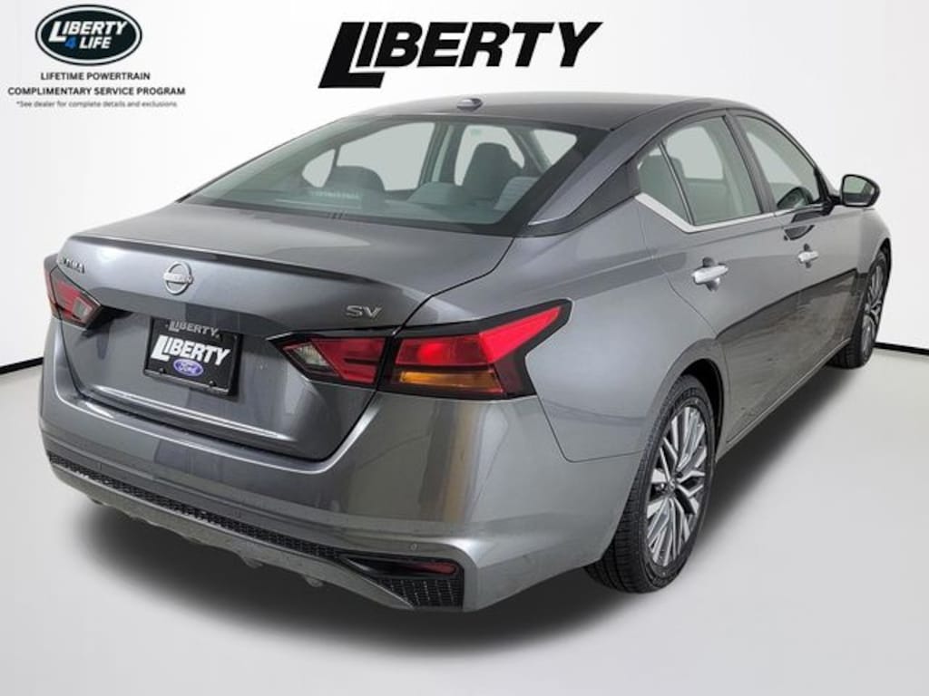Used 2024 Nissan Altima 2.5 SV Sedan