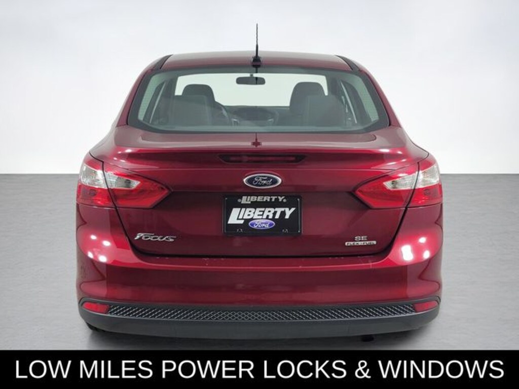 Used 2014 Ford Focus SE Sedan