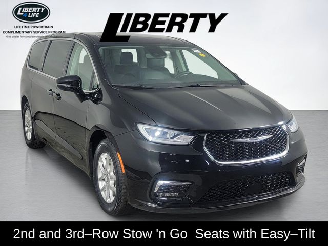 2024 Chrysler Pacifica