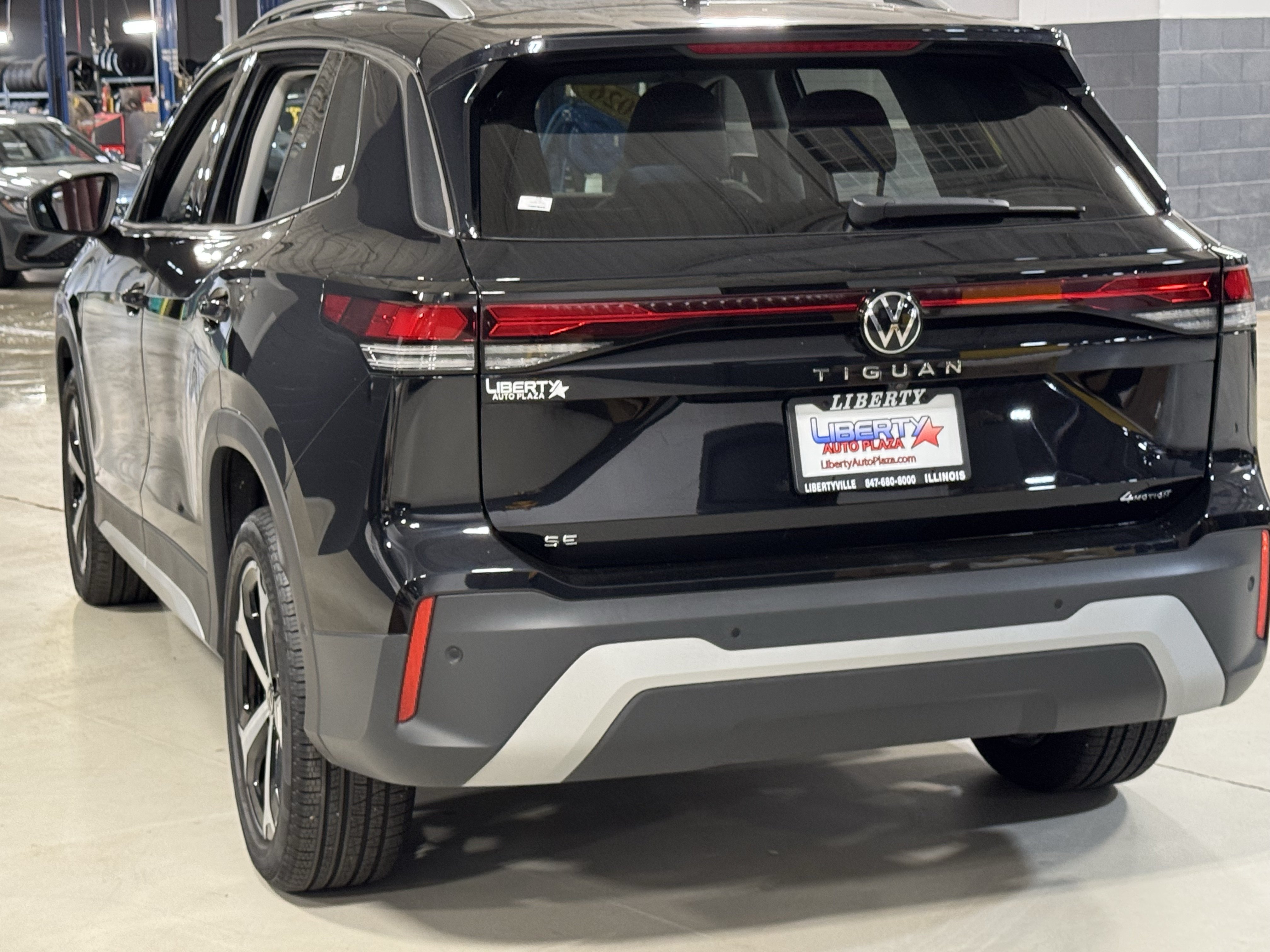 2026 Volkswagen Tiguan SE - Photo 23