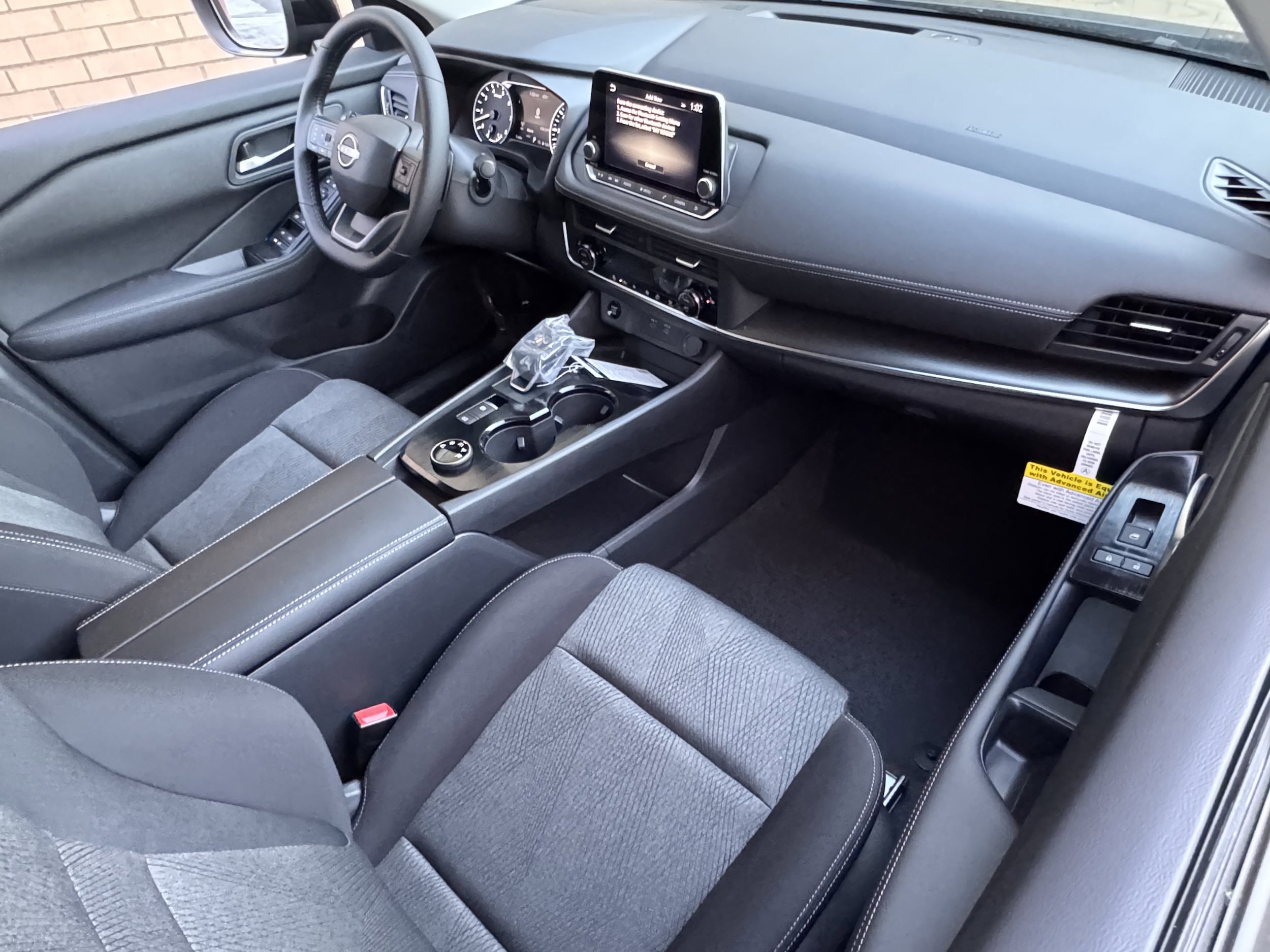 2026 Nissan Rogue SV - Photo 10