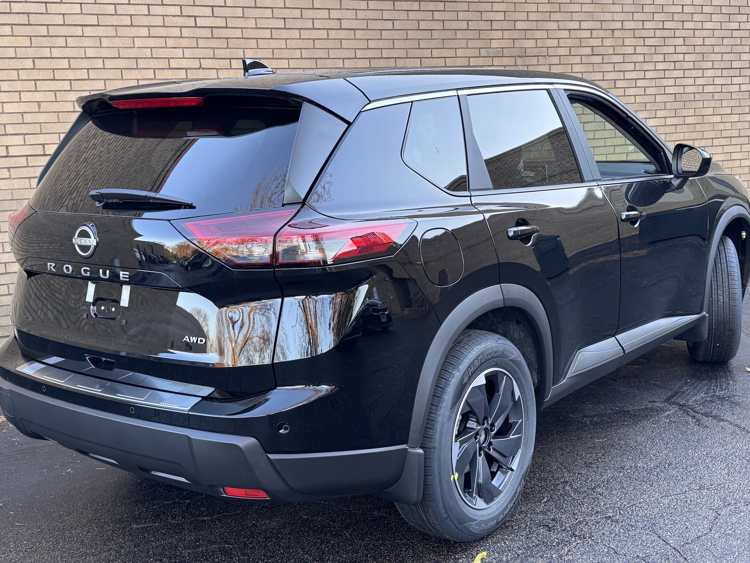 2026 Nissan Rogue SV - Photo 15
