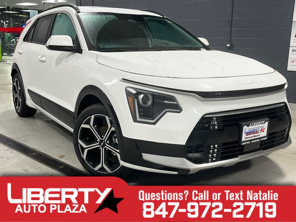 Used 2025 Kia Niro EX Touring SUV