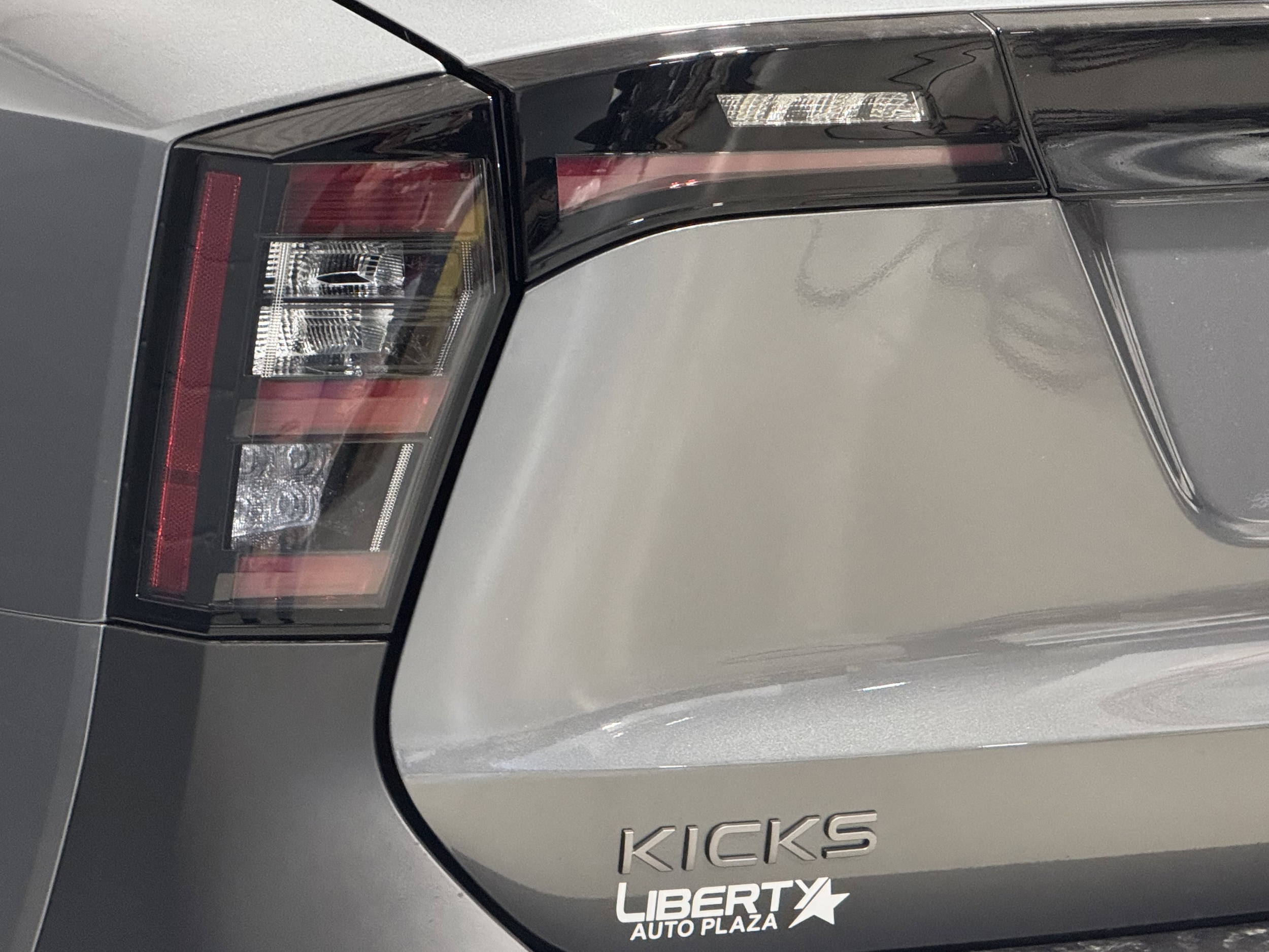 2026 Nissan KICKS S - Photo 12