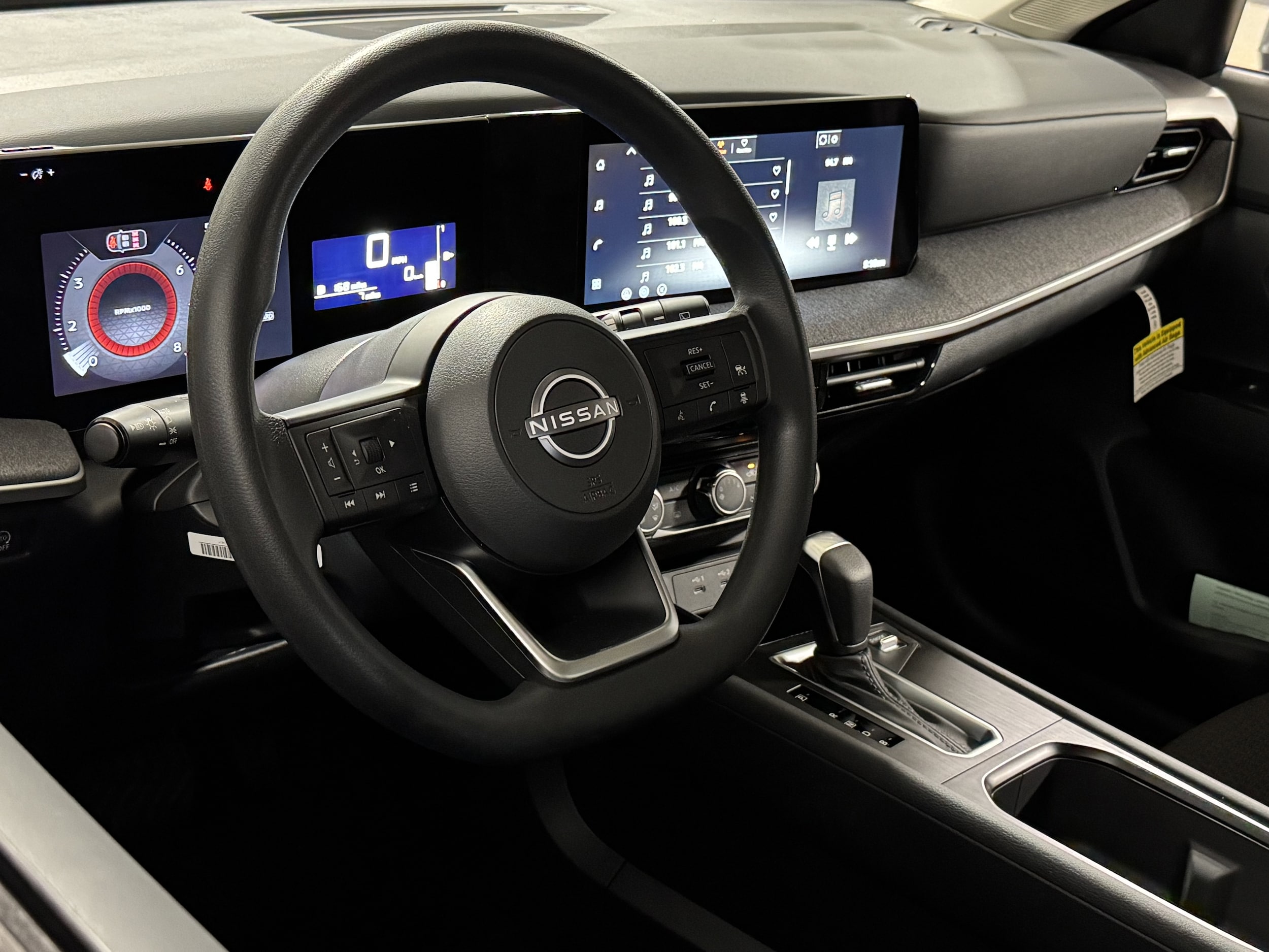 2026 Nissan KICKS S - Photo 15
