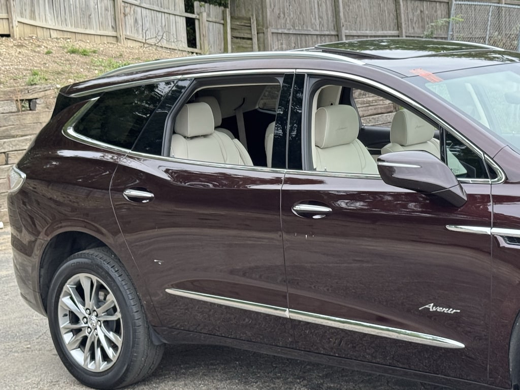 Used 2024 Buick Enclave Avenir SUV