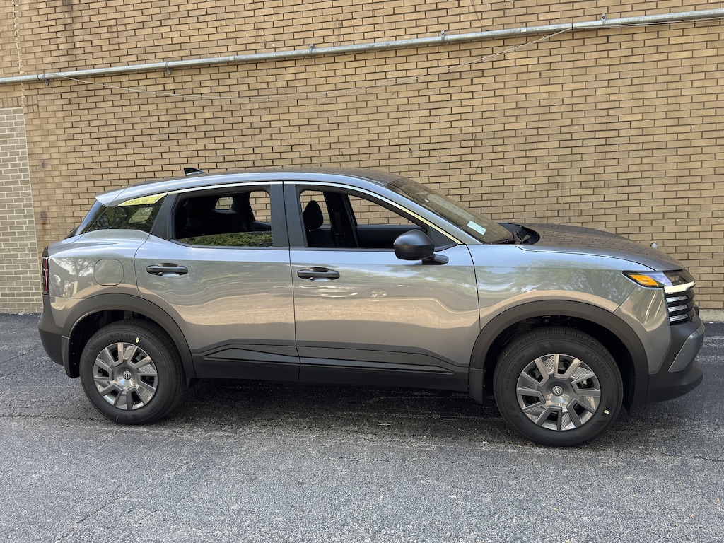 New 2026 Nissan Kicks S SUV