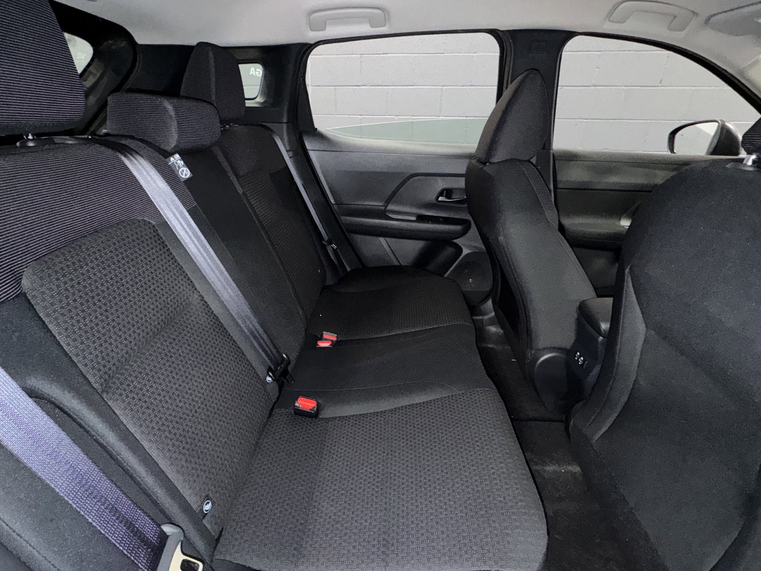 2026 Nissan KICKS S - Photo 8