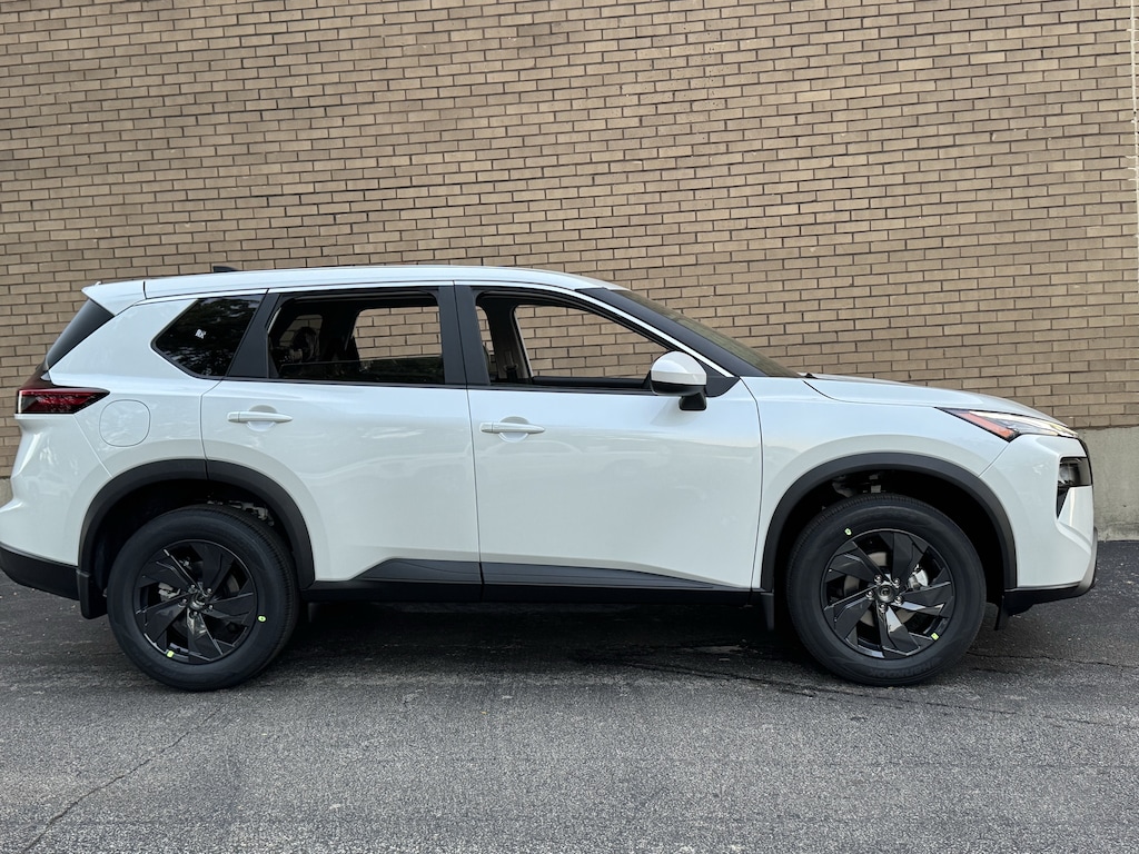 New 2026 Nissan Rogue SV SUV