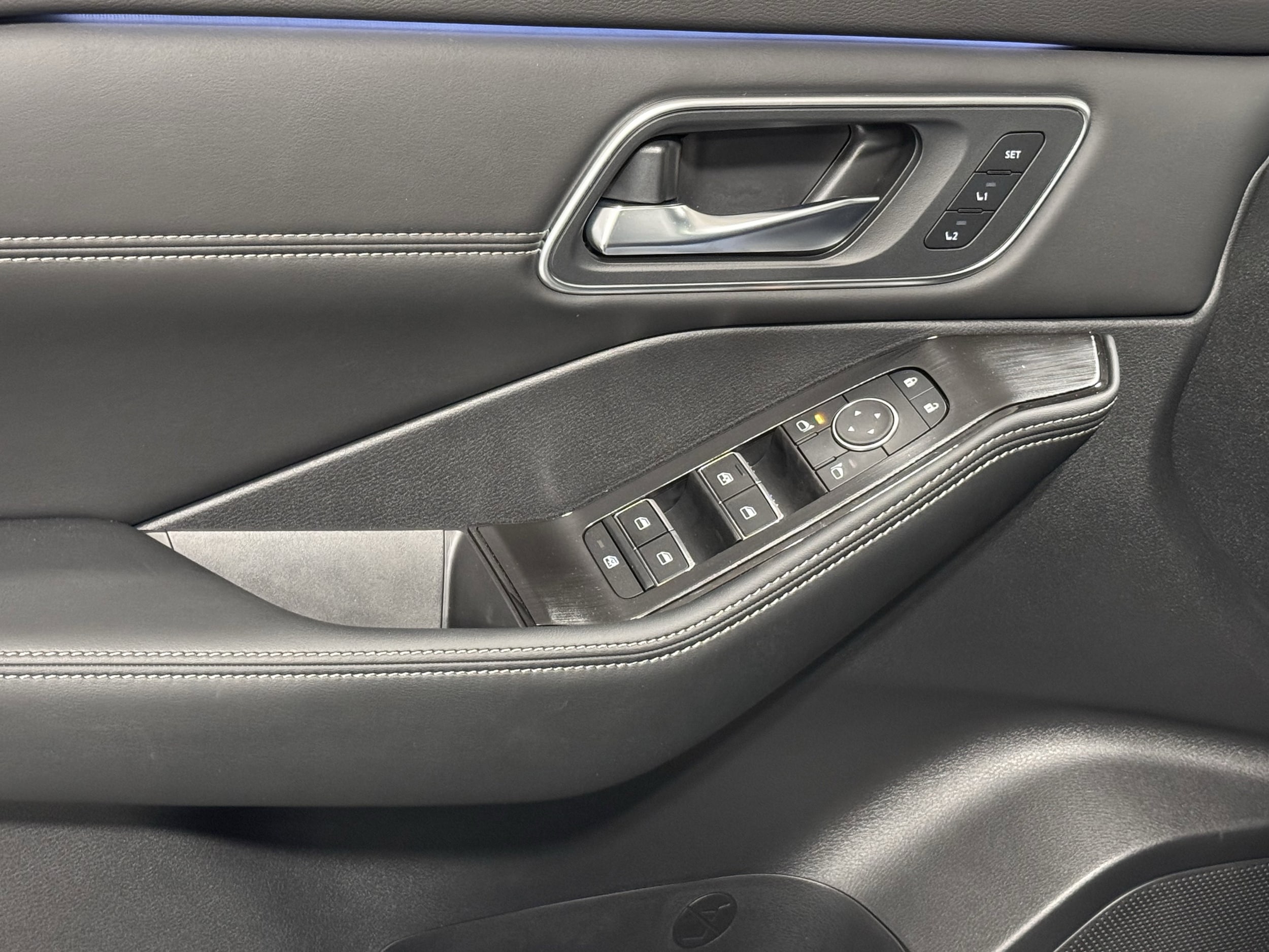 2026 Nissan Rogue Platinum - Photo 23