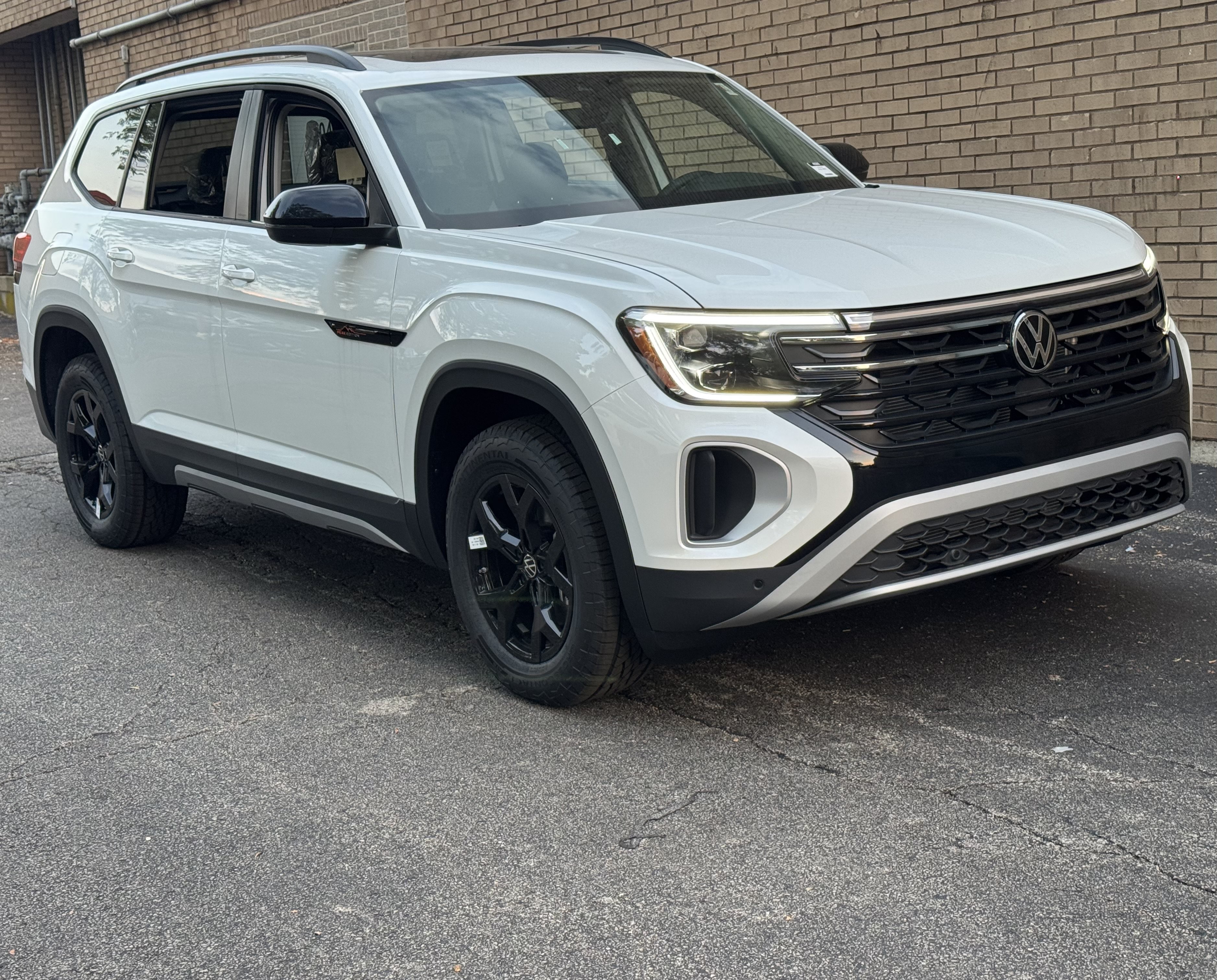 New 2026 Volkswagen Atlas 2.0T Peak Edition 2.0T Peak Edition 4MOTION