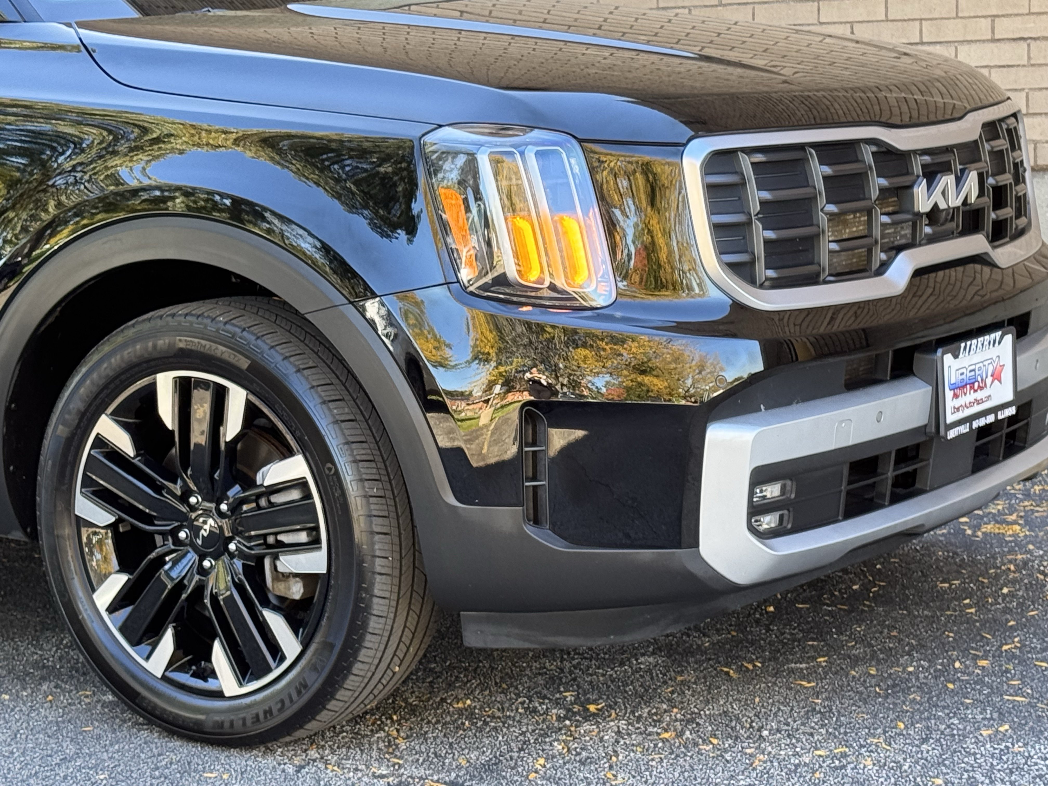 Used 2024 Kia Telluride SX SUV