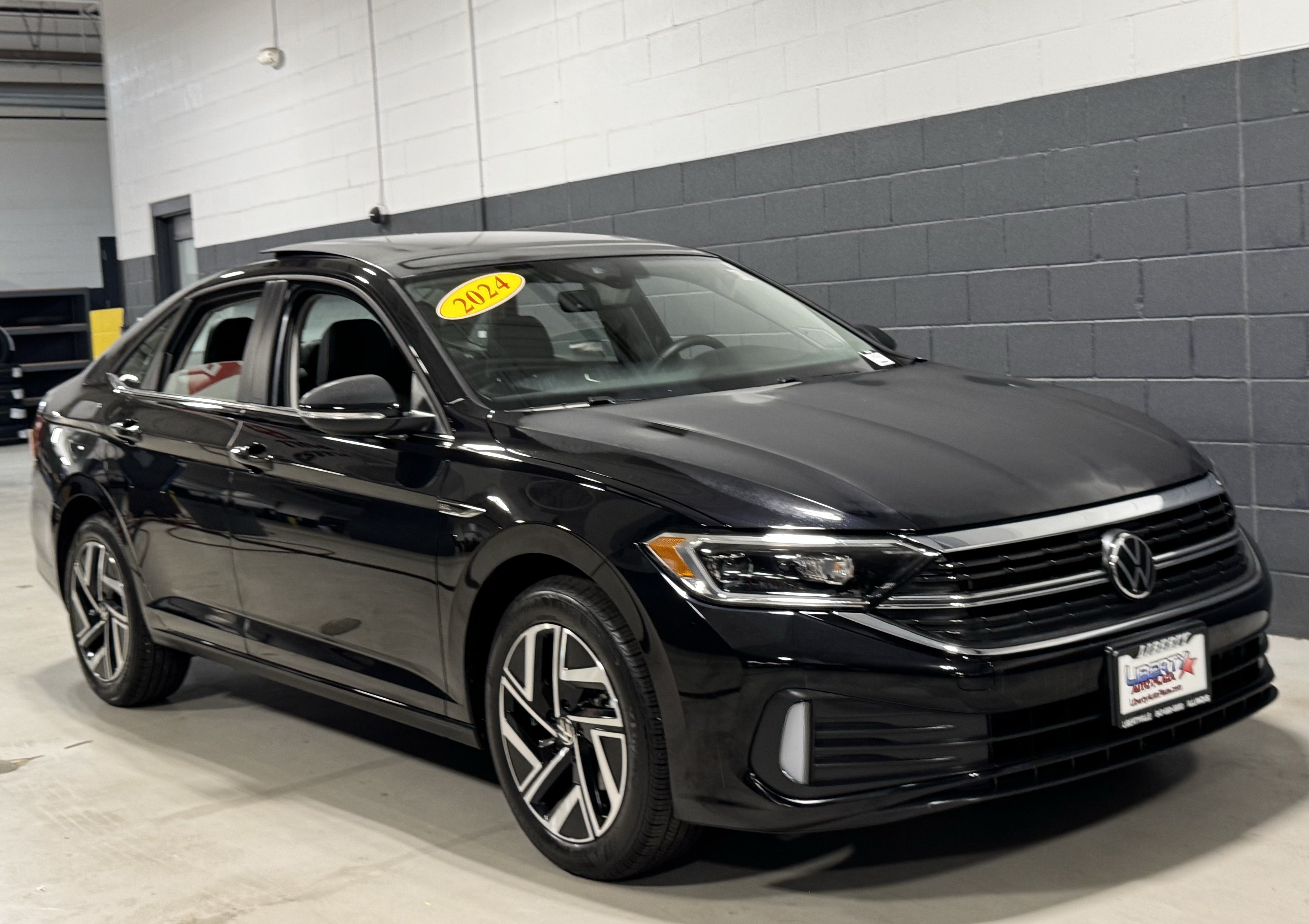 Used 2024 Volkswagen Jetta 1.5T SEL Sedan