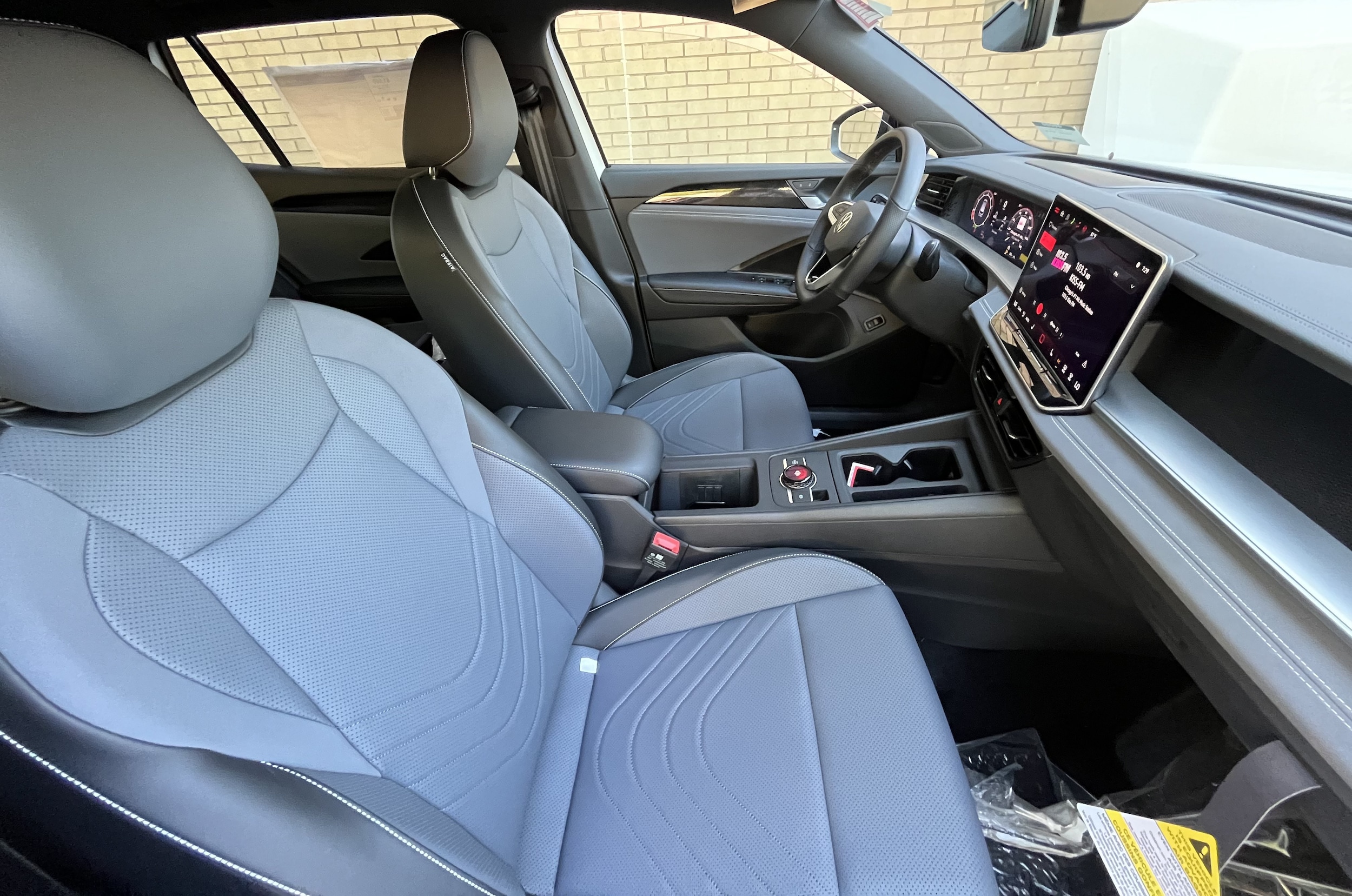 2026 Volkswagen Tiguan SE R-LINE BLACK - Photo 6