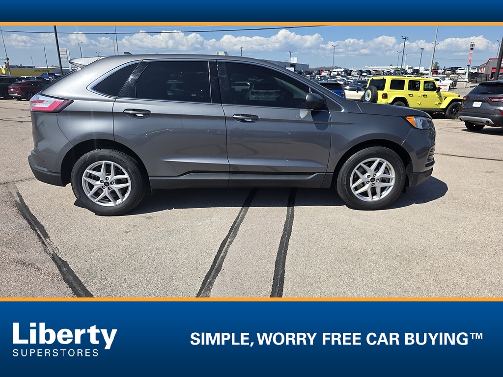 Used 2024 Ford Edge SEL