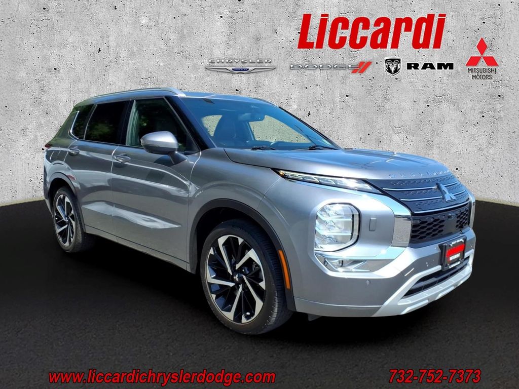 2022 Mitsubishi Outlander