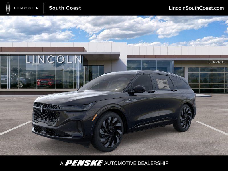  Lincoln Nautilus