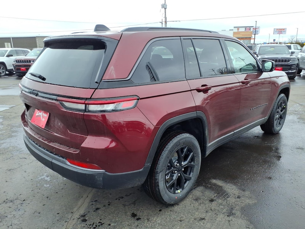 New 2026 Jeep Grand Cherokee Altitude Sport Utility