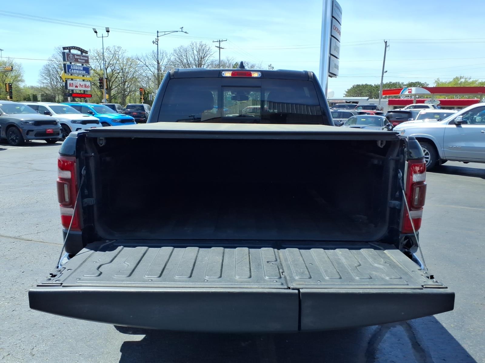 2020 RAM Ram 1500 Pickup Laramie - Photo 19