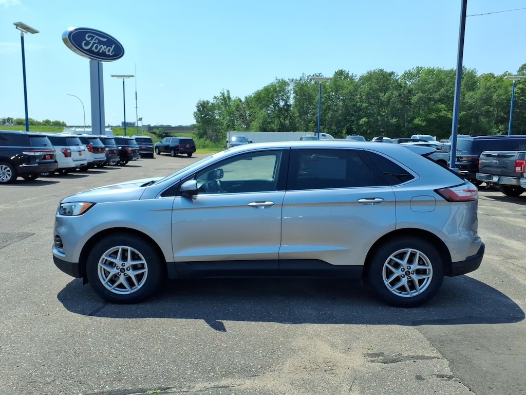 Used 2024 Ford Edge SEL SUV