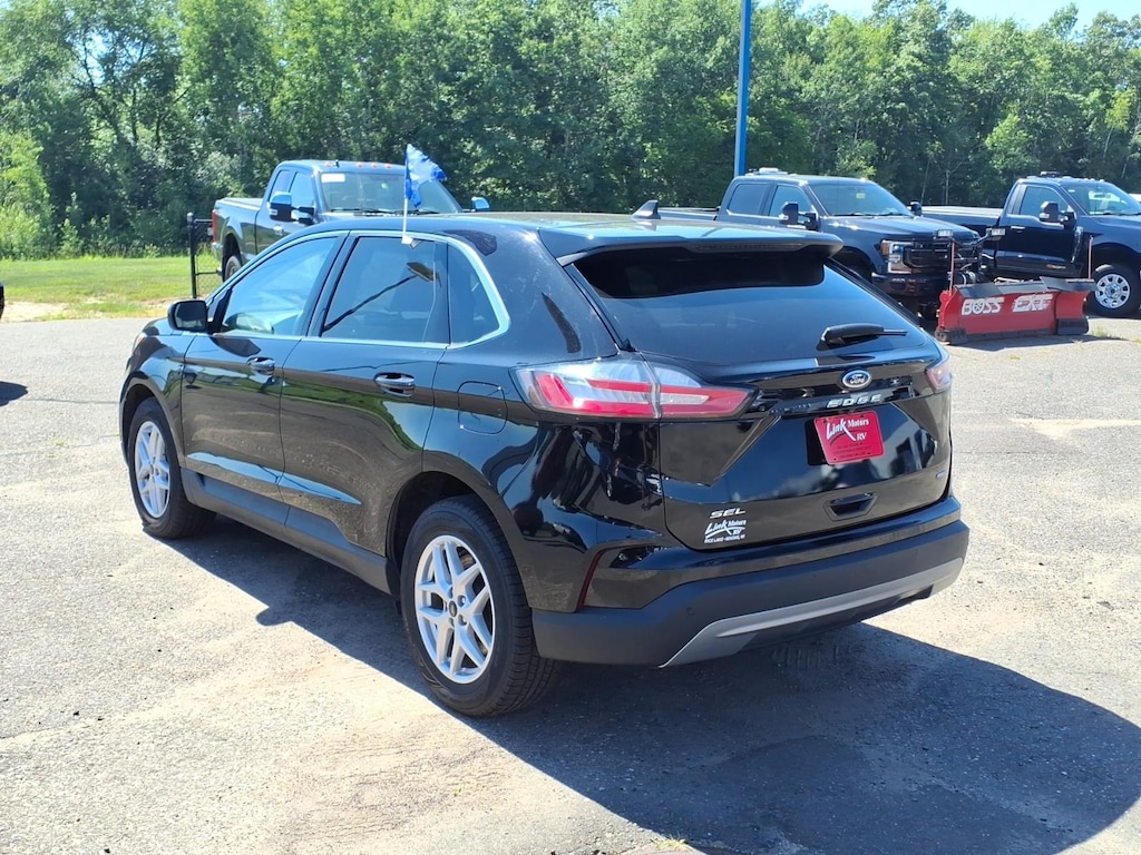 Used 2024 Ford Edge SEL SUV