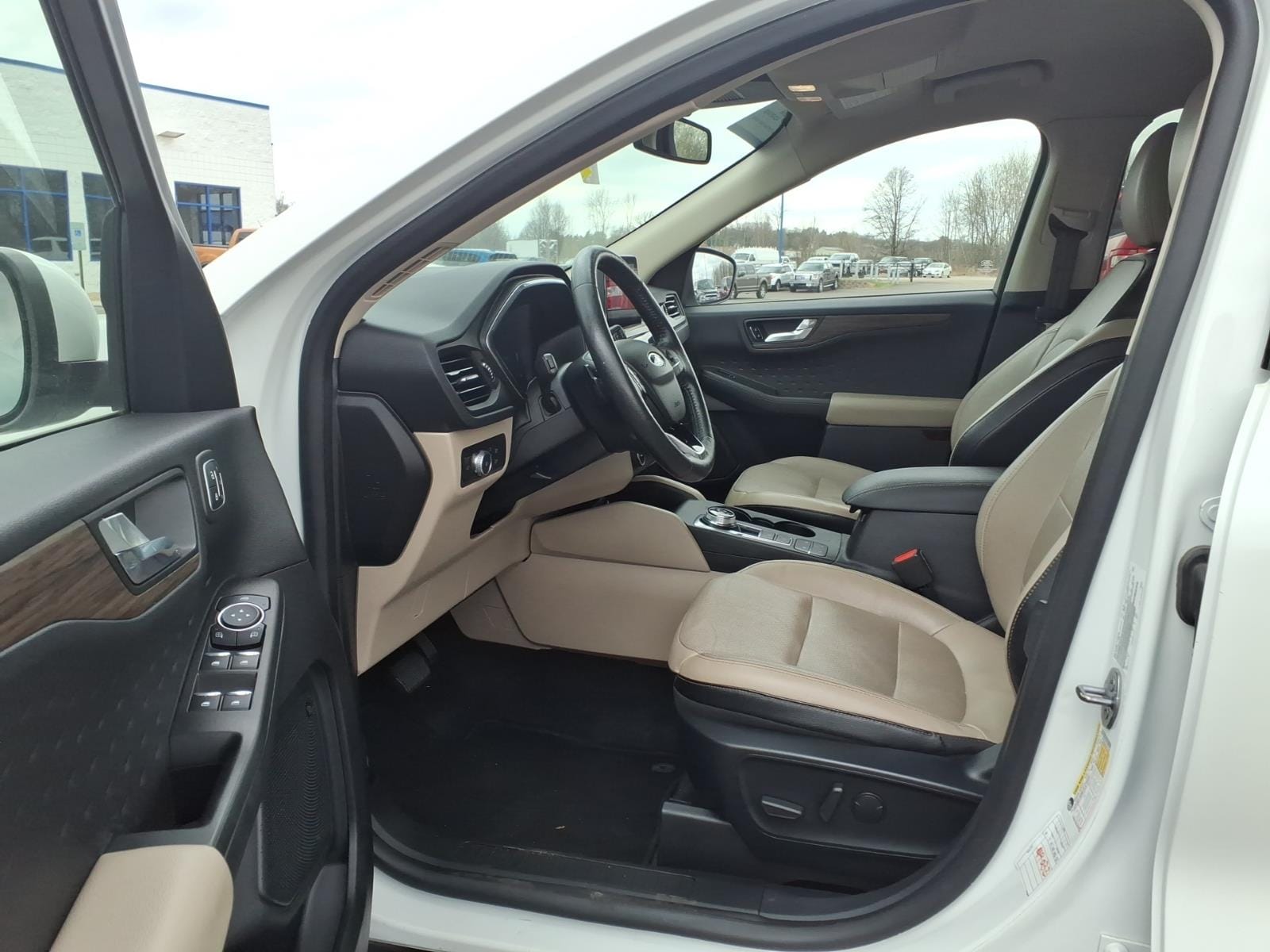 2020 Ford Escape Titanium - Photo 10