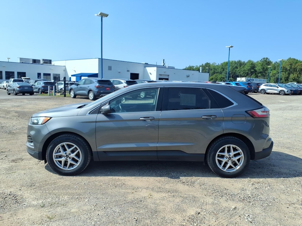 Used 2023 Ford Edge SEL SUV