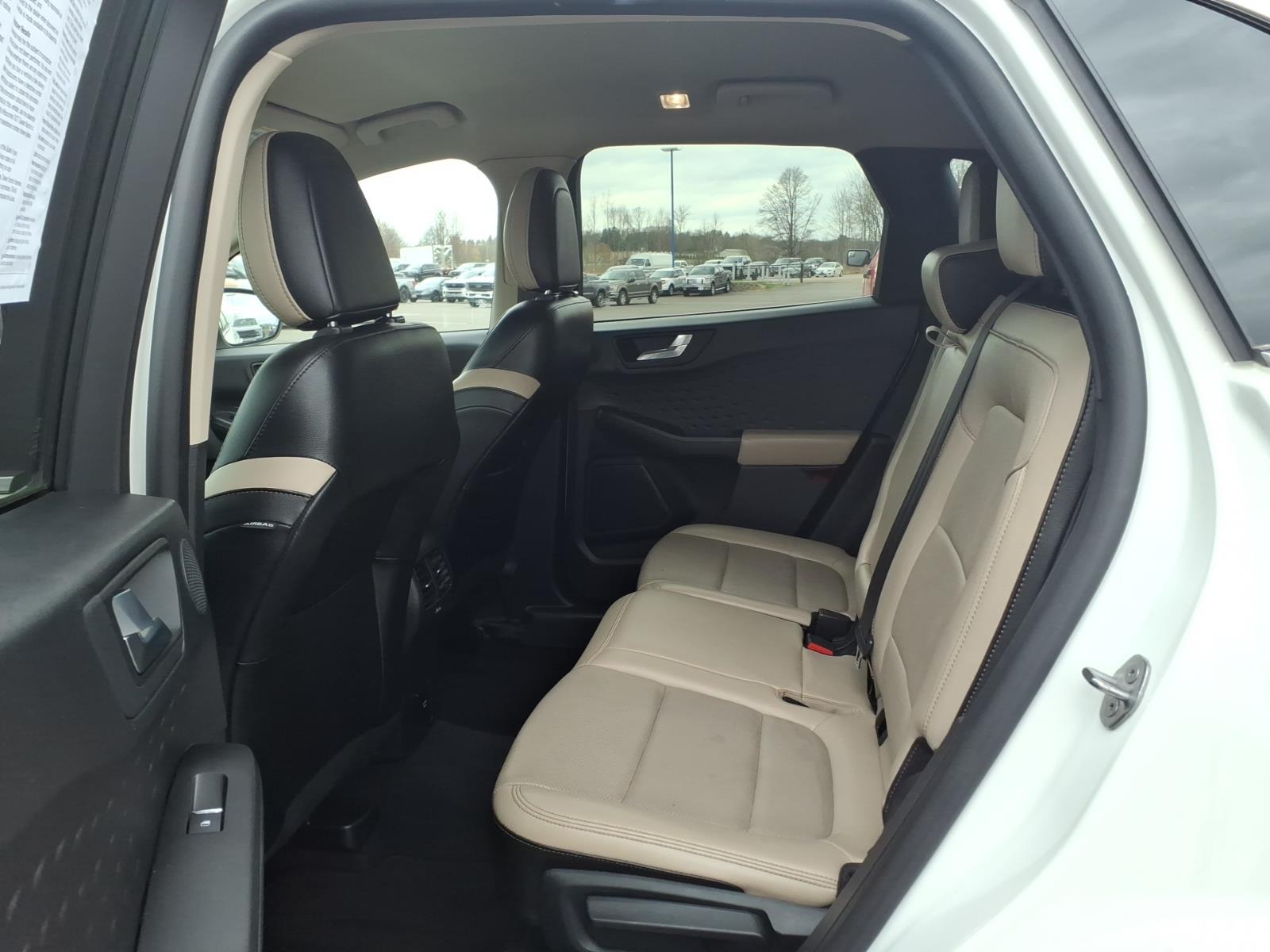 2020 Ford Escape Titanium - Photo 11