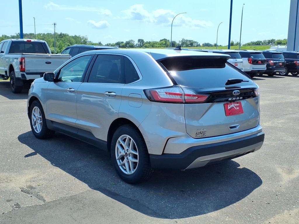 Used 2024 Ford Edge SEL SUV