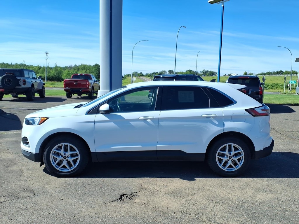 Used 2024 Ford Edge SEL SUV