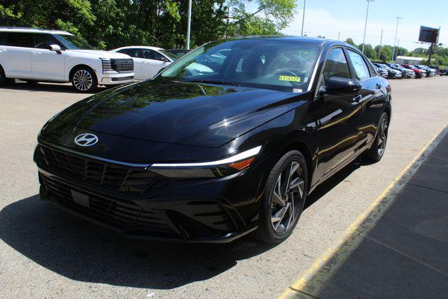 2026 Hyundai Elantra Limited Sedan